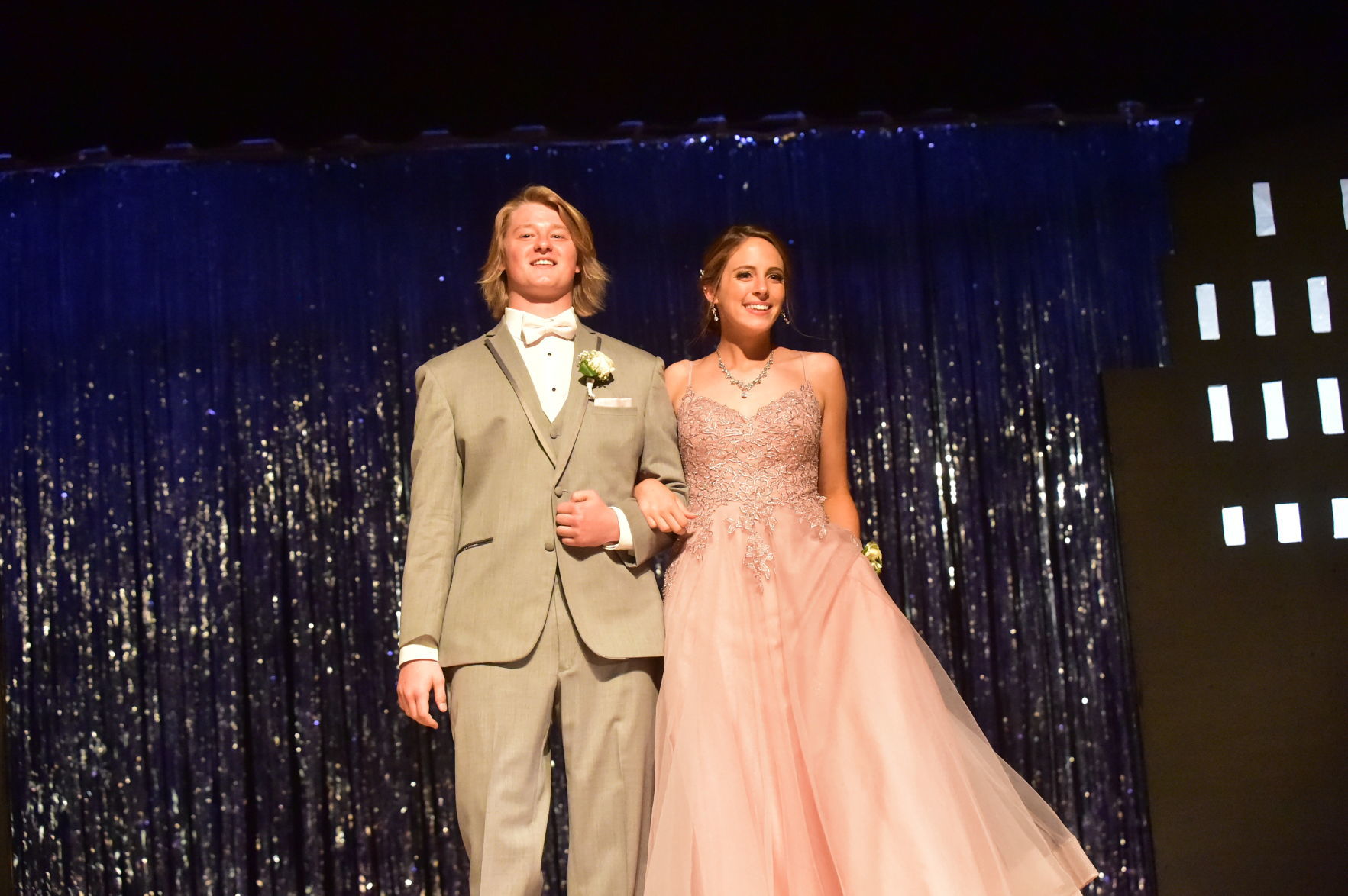 Schuylerville Prom 8.JPG